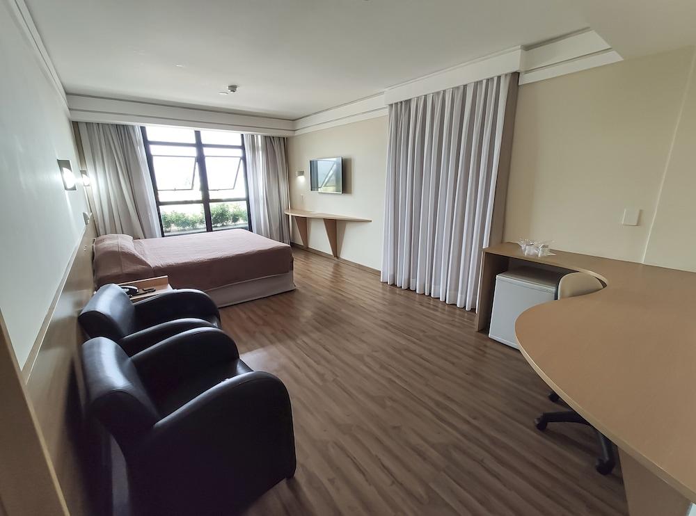 Marante Plaza Hotel เฮซิเฟ ภายนอก รูปภาพ